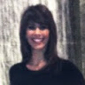 Meet your Posher, Adrianne